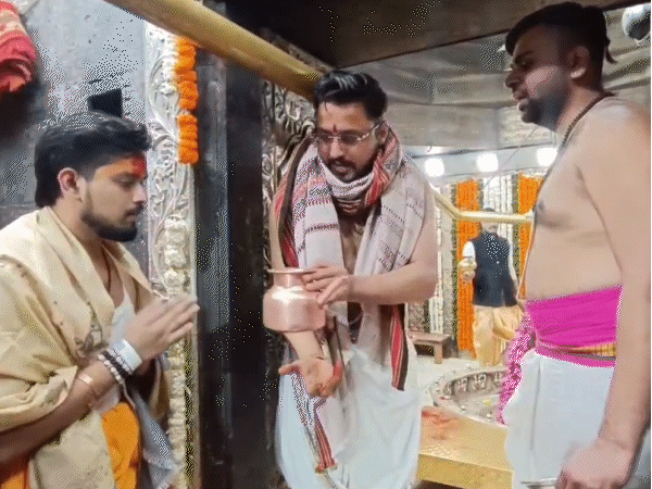 Paradox rapper Tanishq took blessings of Baba Mahakal