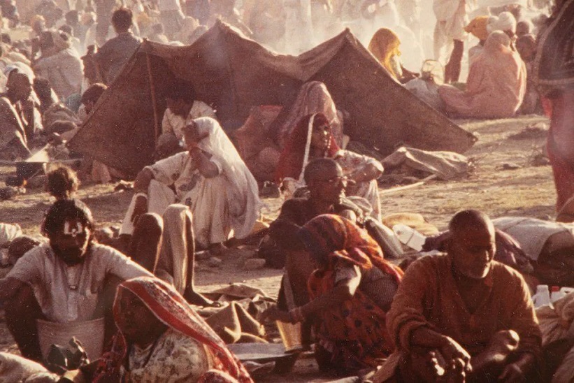 साल 1989 प्रयाग कुंभ का सीन।