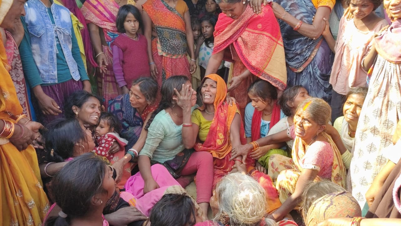 परिजनों में मातम का माहौल।