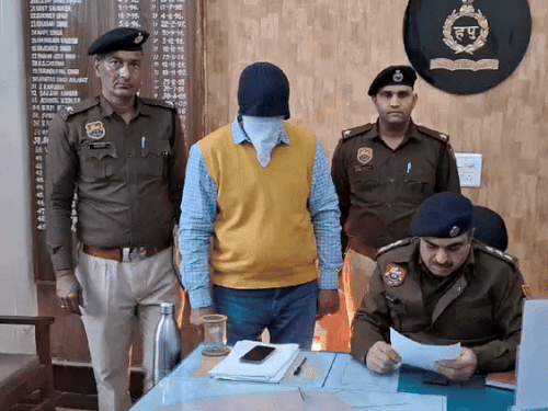 The police have caught the accused driver. He is a resident of Pichoupa Kalan.