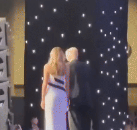 ਟਰੰਪ ਦੀ ਸਟੇਜ ਨੇੜੇ ਖਾਲਿਸਤਾਨ ਜ਼ਿੰਦਾਬਾਦ ਦੇ ਨਾਅਰੇ ਲਾਉਂਦੇ ਹੋਏ ਪੰਨੂੰ।