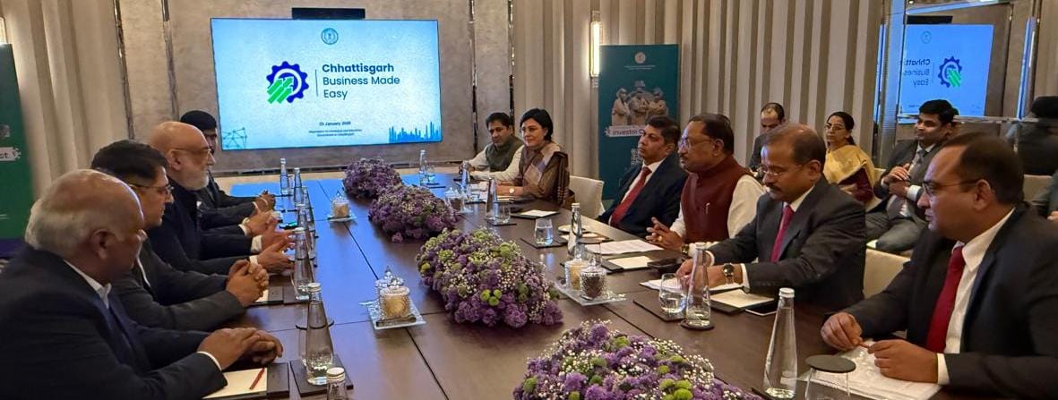 कई बड़े घरानों ने रायपुर, राजनांदगांव जैसे शहरों में अपने प्रोजेक्ट्स शुरू करने का प्रपोजल सरकार को दिया है।