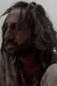 काशी में IIT बाबा की बातचीत का एक और वीडियो सामने आया है।