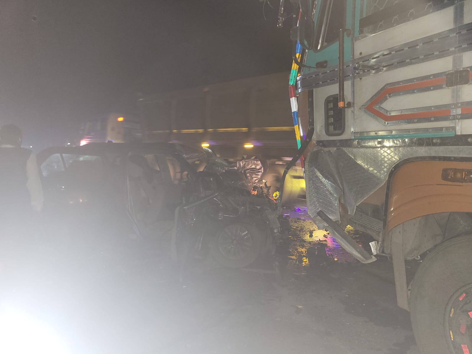 Car returning from a wedding procession meets with an accident, 4 dead