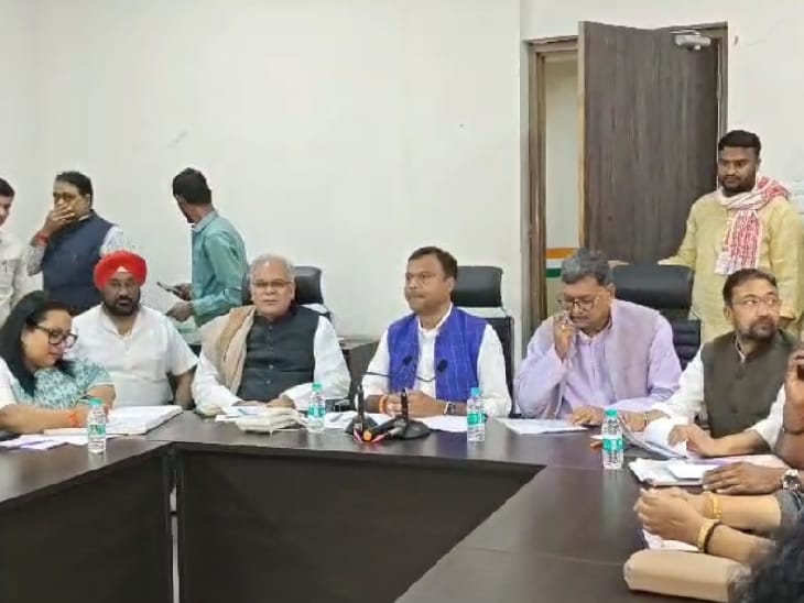 पायलट के दौरे से पहले एक बार हो चुकी है चुनाव समिति की बैठक