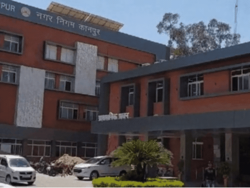 कानपुर नगर निग मुख्यालय।