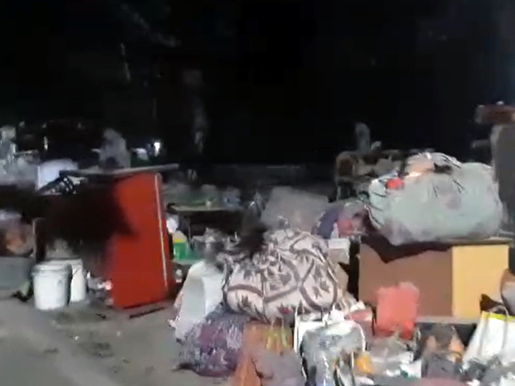 लोगों ने अपने kasanama पहले r घ rir से r से ray rayr rayr r लिए थे।