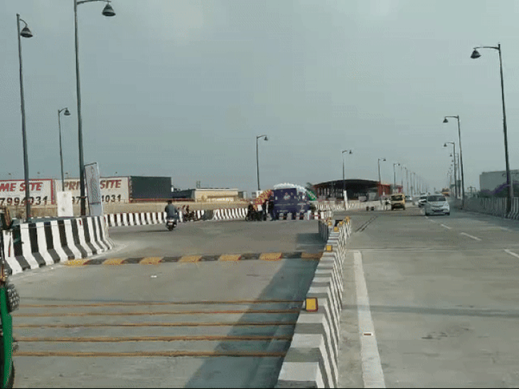 इस जगह पर सिग्नल लगाने का निर्णय लिया गया है।