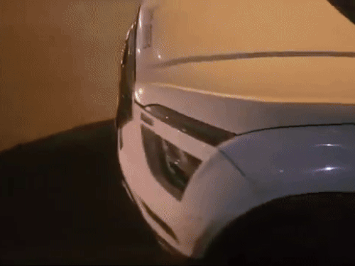 क्रेटा कार पर लगा पंजाब सरकार का स्टीकर। - Dainik Bhaskar