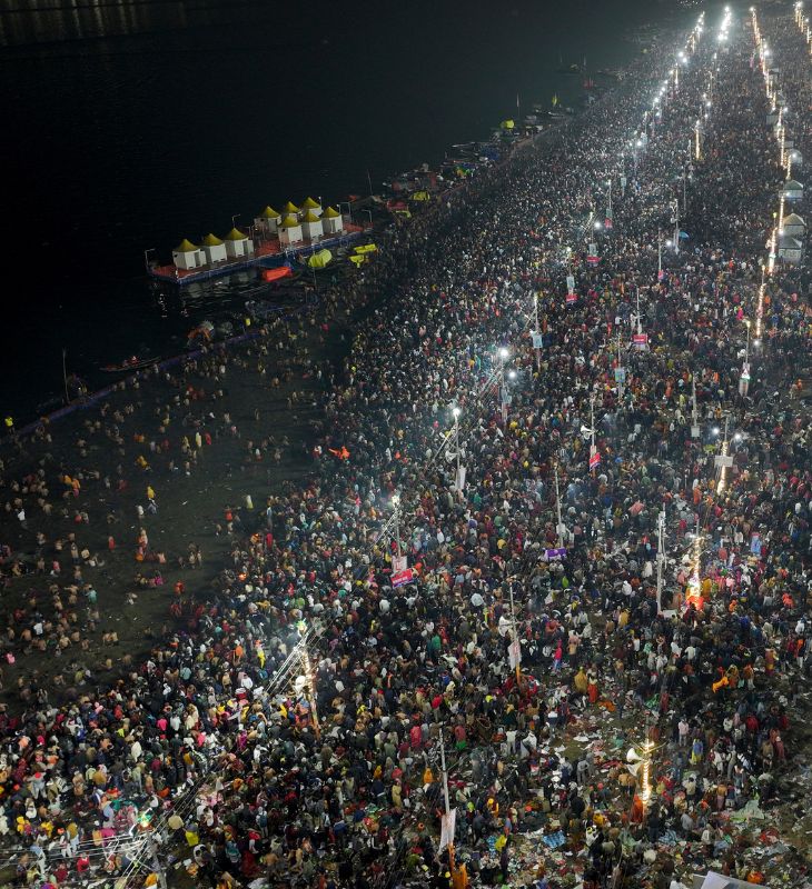 On January 29 in Prayagraj Mahakumbh, about 7 crore people took a dip in the Sangam. The administration bathed 1 crore 28 lakh people in just 2 hours.