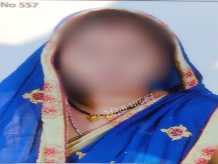 इस मामले में अभनपुर पुलिस आरोपी की तलाश कर रही है। - Dainik Bhaskar