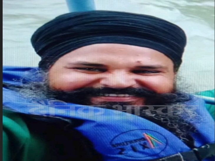 ਮ੍ਰਿਤਕ ਐਂਬੂਲੈਂਸ ਡਰਾਈਵਰ ਗੁਰਪ੍ਰੀਤ ਸਿੰਘ.