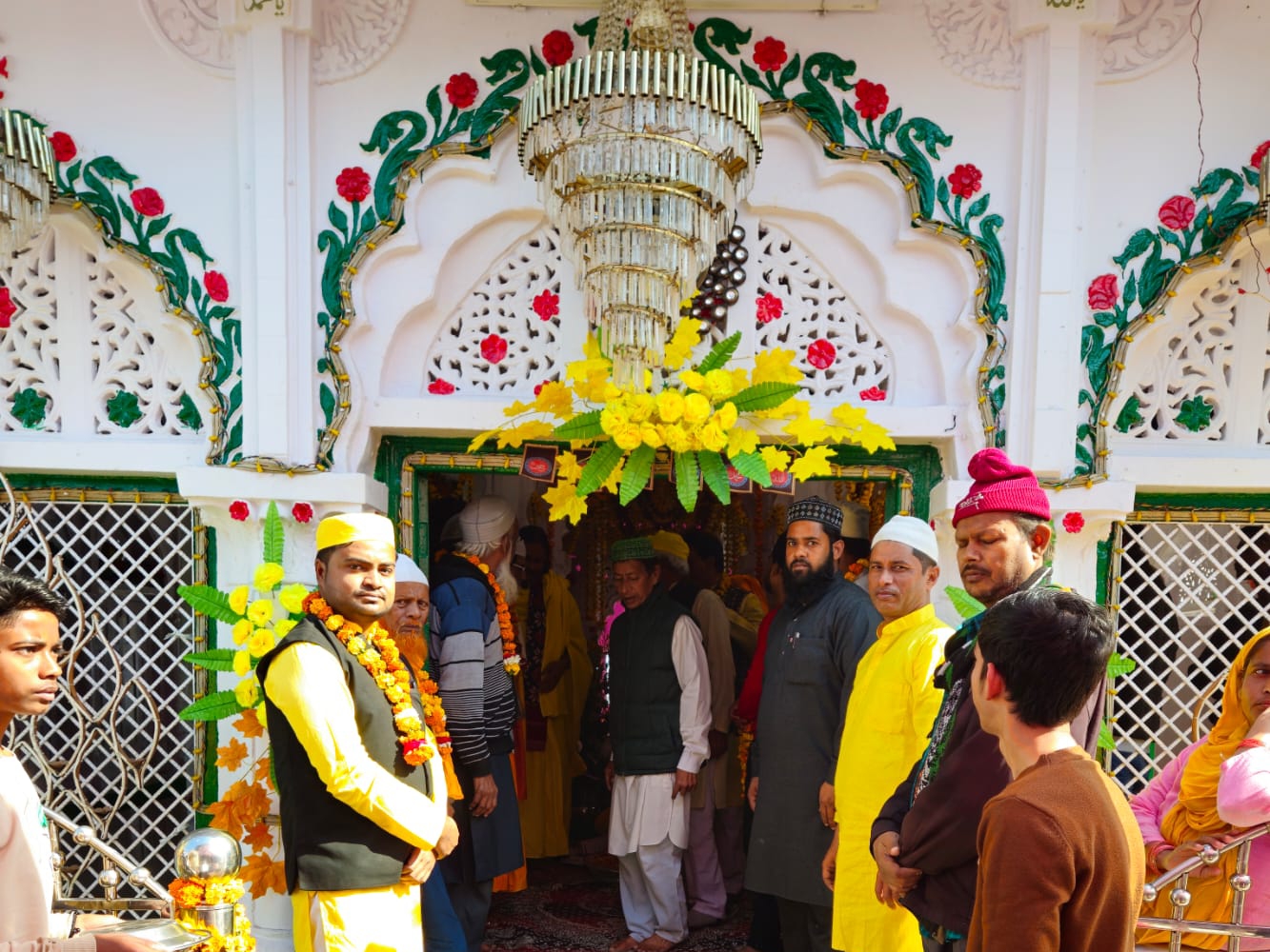 Basant Panchami celebrated at the shrine of Baba Hurmat Shah