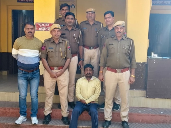 50 हजार रुपए चुराने के आरोप में जड़ी-बूटी विक्रेता गिरफ्तार। - Dainik Bhaskar