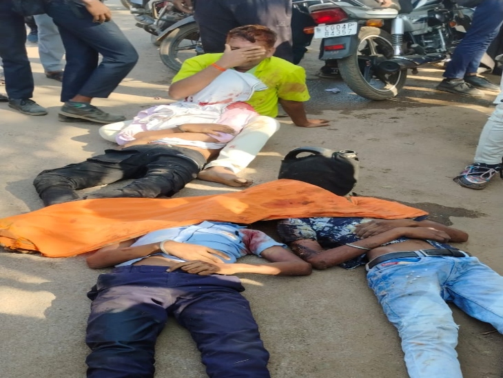 धमतरी के कुरुद में ट्रैक्टर पलटने से 3 नाबालिग की मौत हो गई।