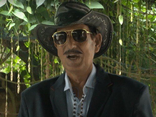 ਯੂ ਪੀ ਸਰਕਾਰ ਵਿਚ ਨਾਰਾਇਣ ਸਿੰਘ ਰਾਣਾ ਖ਼ੁਦ ਇਕ ਐਮ ਐਲ ਸੀ ਹੈ. ਉਹ ਉਤਰਾਖੰਡ ਸਰਕਾਰ ਵਿੱਚ ਖੇਡ ਮੰਤਰੀ ਵੀ ਰਿਹਾ ਹੈ.