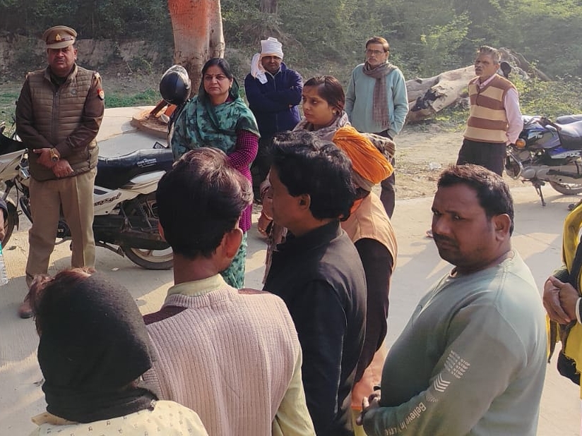 कर्ज से परेशान कॉस्मेटिक व्यापारी ने सुसाइड किया। - Dainik Bhaskar