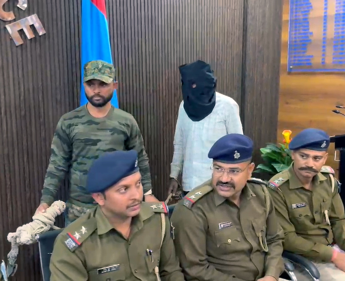 पुलिस ने rayrोपियों के के के से एक एक एक एक एक एक एक एक एक एक rastay