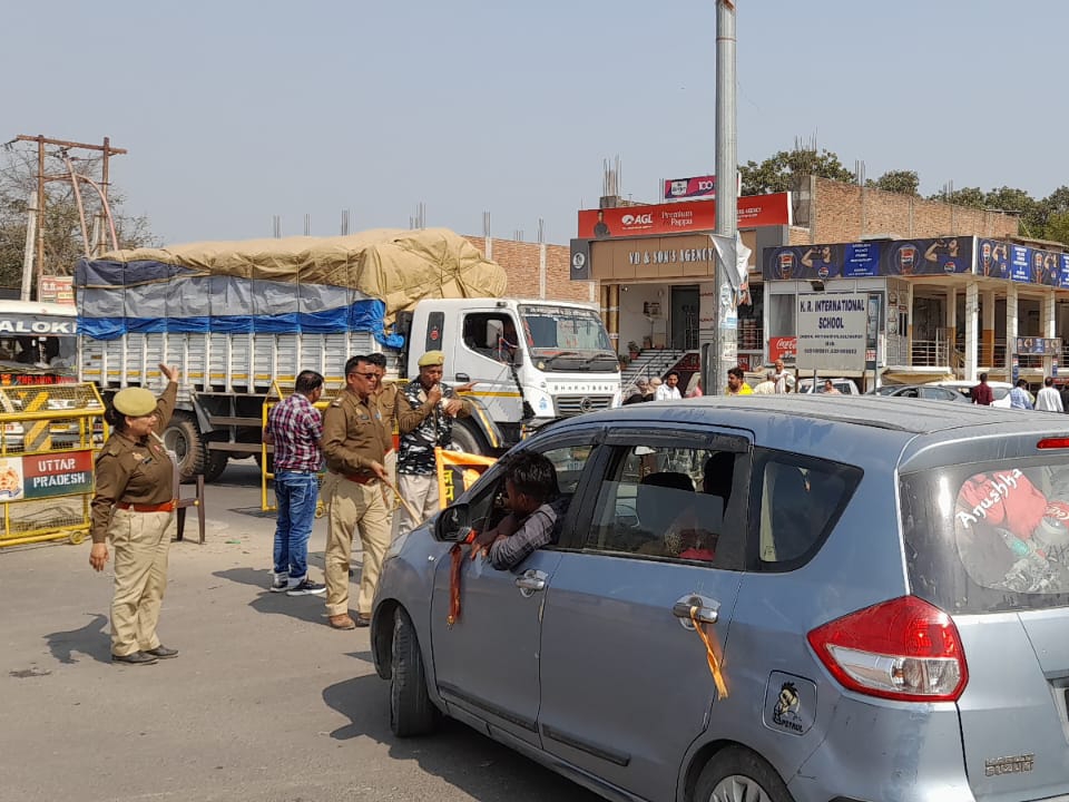 Strategic crowd management eases Mahakumbh rush; Police action, holding ...