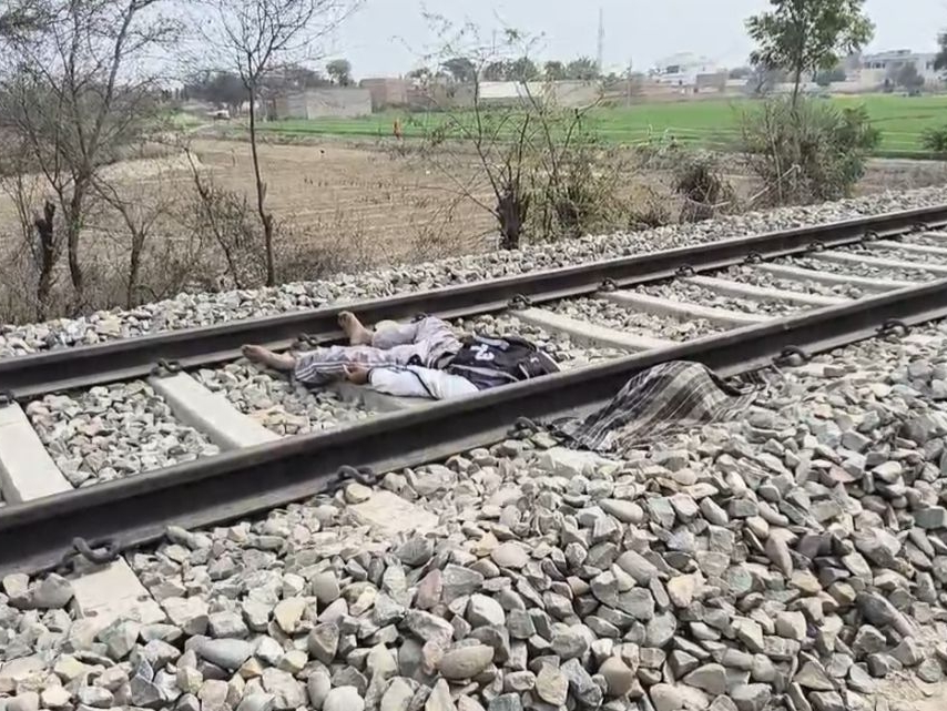 ਨੌਜਵਾਨ ਦਾ ਸਿਰ ਥੋਰਸੋ ਤੋਂ ਵੱਖਰਾ ਪਾਇਆ ਗਿਆ.