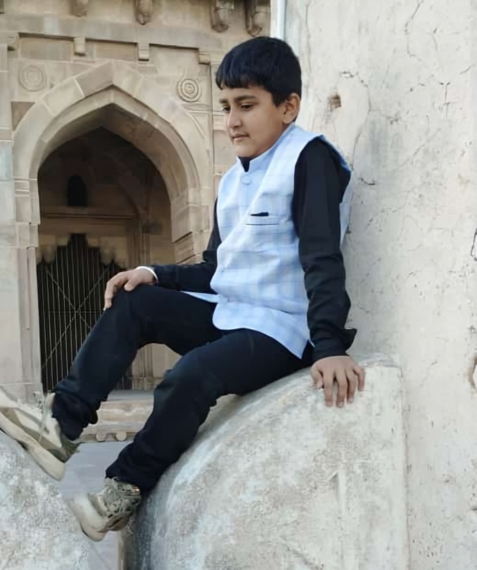 कth -kirsan के r जेविय rur स में r में में में (स्याह)