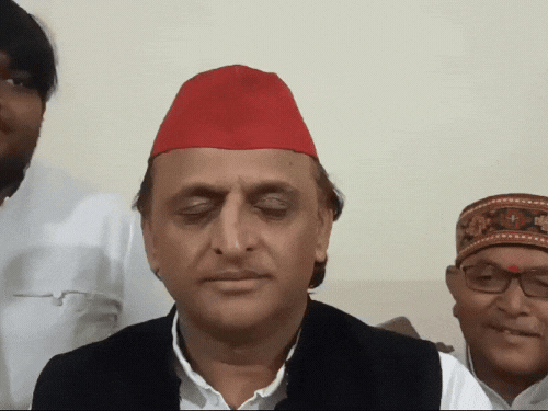 अखिलेश बोले- कुंभ में श्रद्धालुओं की परेशानी और अव्यवस्थाओं की गूंज अब सुनाई देने लगी है।
