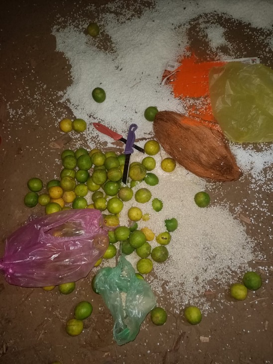 सरपंच प्रत्याशी और बैगा तंत्र-मंत्र के बीच सामान छोड़कर भाग गया।