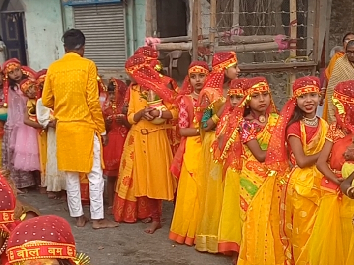 Rayrे कthurdur में भक kasta kana kana kana बन हुआ