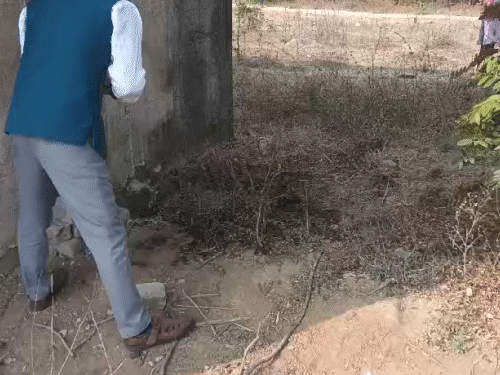 पुलिस ने आरोपी पति को गिरफ्तार कर लिया है।