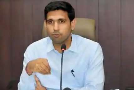 ਡੀਸੀ ਨਿਸੰਤ ਕੁਮਾਰ ਚੰਡੀਗੜ੍ਹ.