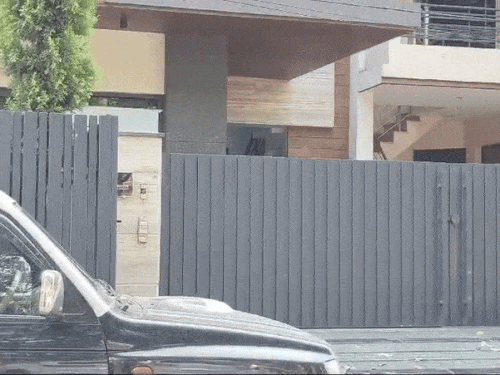 मोहाली में सिमरनप्रीत पनेसर  के ठिकानों पर ईडी की दबिश। - Dainik Bhaskar