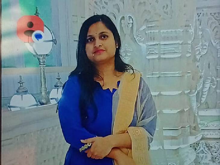 ਸੁਲੁੱਖਾ ਗੁਪਤਾ ਸਸ਼ੀਲੀ ਦੇ ਵਿਆਹ ਲਈ ਖਰੀਦਦਾਰੀ ਕਰਨ ਗਿਆ ਸੀ. ਫਿਰ ਬਾਜ਼ਾਰ ਬਜ਼ਾਰ ਵਿੱਚ ਡਿੱਗ ਗਿਆ, ਜਿਸ ਨਾਲ ਉਹ ਮਰ ਗਿਆ.