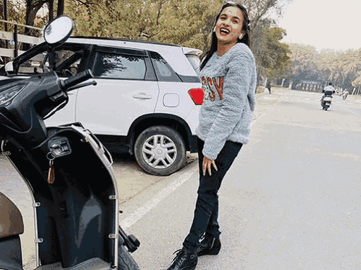 कांग्रेस नेता हिमानी राहुल की भारत जोड़ो यात्रा में भी शामिल हुई थीं।