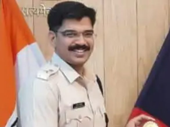 अफ़सिफ़र