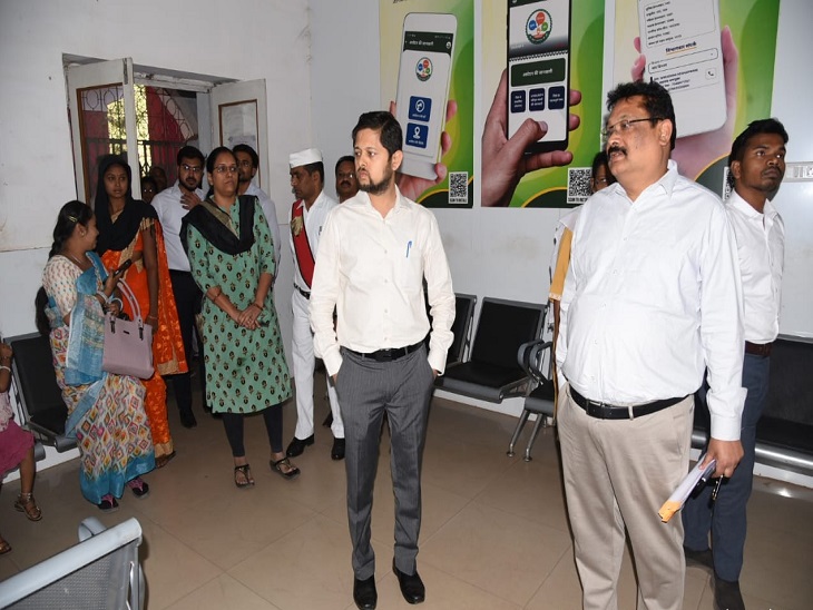 कलेक्टोरेट की विभिन्न शाखाओं का निरीक्षण किया