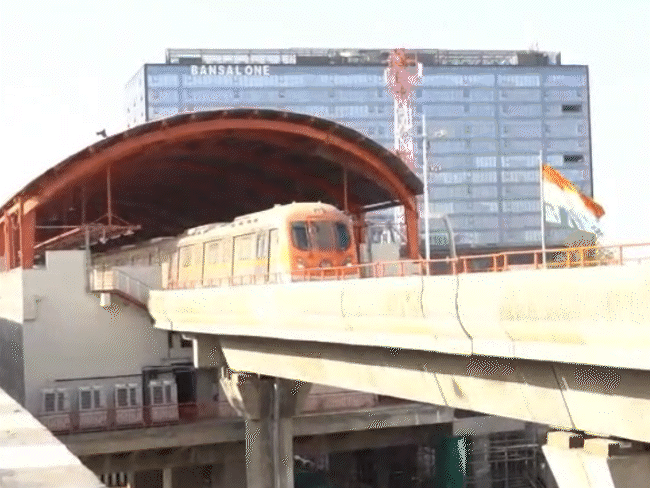 आरकेएमपी से एम्स के बीच मेट्रो का ट्रायल रन दो दिन पहले हो चुका है।