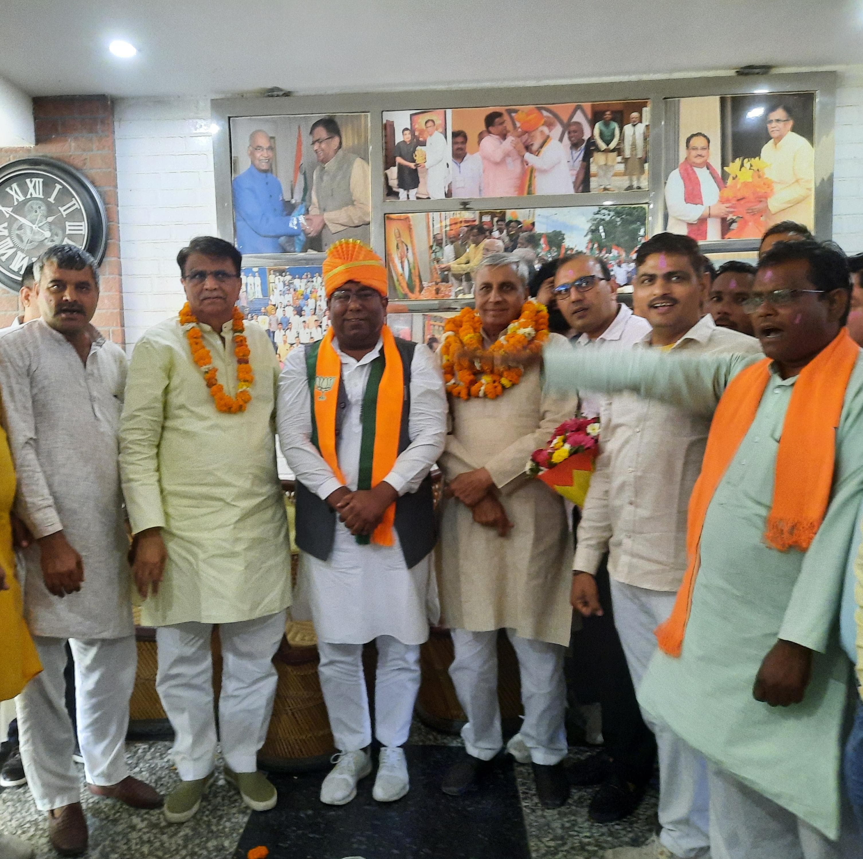 ਭਾਜਪਾ ਦੇ ਨਵੇਂ ਚੁਣੇ ਝੱਜਰ ਦੇ ਪ੍ਰਧਾਨ ਦੇ ਪ੍ਰਧਾਨ ਰਾਸ਼ਟਰੀ ਸਕੱਤਰ ਓਪੀ ਧਨਖਰ.