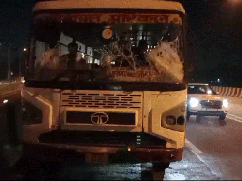 ਹਿਮਾਚਲ ਬੱਸ ਖਰੜ, ਪੰਜਾਬ ਵਿੱਚ ਬੈਂਬਲਗ ਤੋੜ ਦਿੱਤੀ ਗਈ.