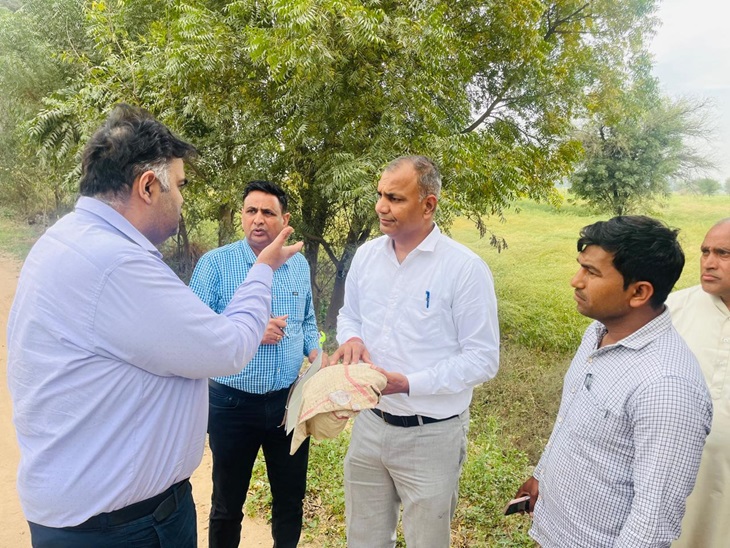 11 ਮਾਰਚ ਨੂੰ, ਦਾਦੀ ਡੀ.ਸੀ. ਮੁੰਠ ਸ਼ਰਮਾ ਟੀਮ ਨਾਲ ਗੱਲ ਕਰ ਰਹੇ ਸੀ.