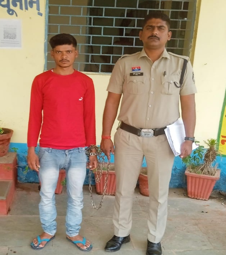 पुलिस ने आरोपी भाई को बिहार से गिरफ्तार कर लिया है।