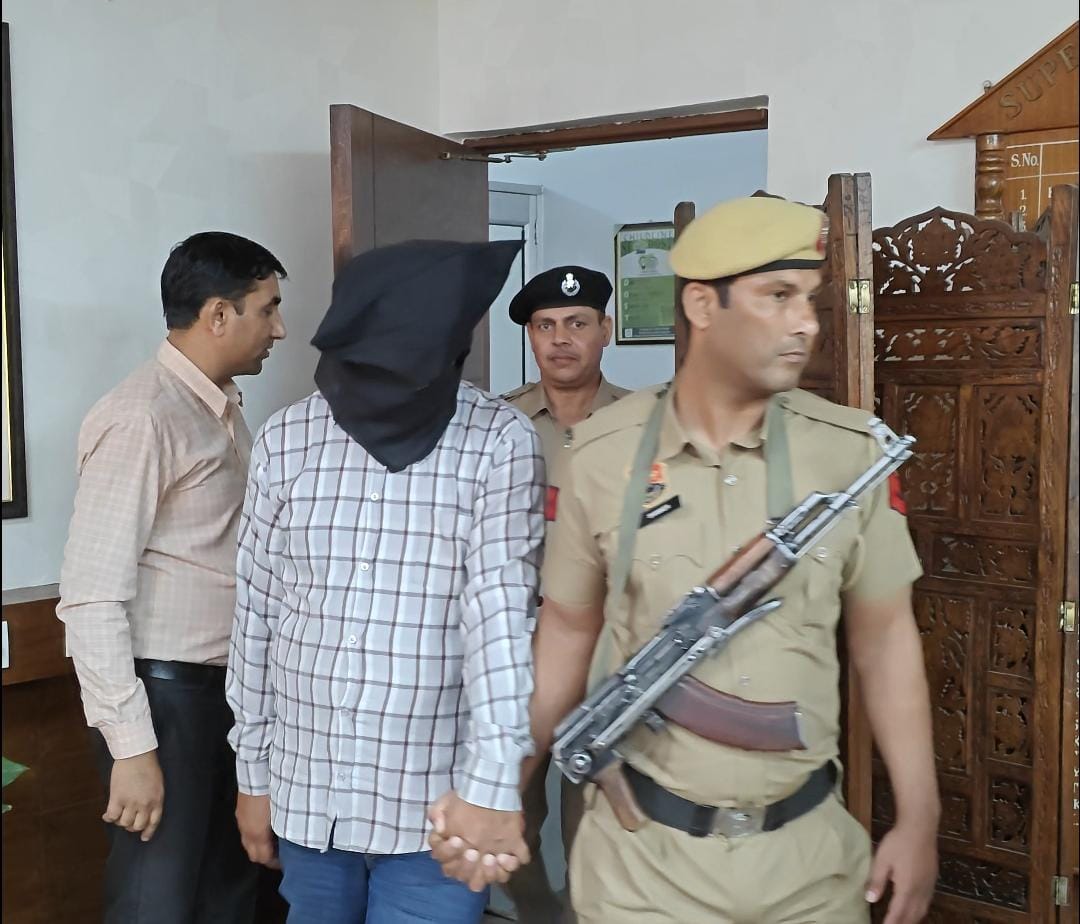 ਪੁਲਿਸ ਗ੍ਰਿਫਤਾਰੀ ਵਿੱਚ ਨਸ਼ੇ ਦੇ ਨਸ਼ੇ.