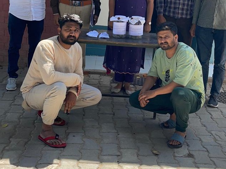 ਪੁਲਿਸ ਗ੍ਰਿਫਤਾਰੀ ਵਿਚ ਸਾਈਬਰ ਧੋਖਾਧੜੀ ਦੇ ਦੋਸ਼ੀ ਦੋਵੇਂ.