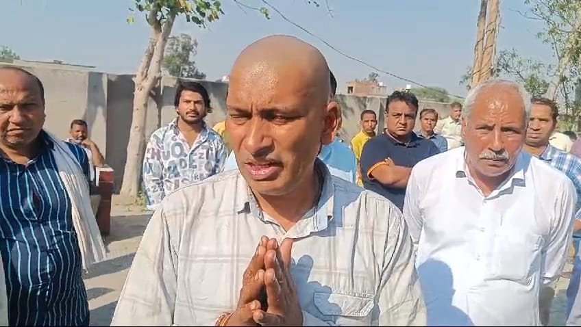 पिता को मुख्याग्नि देने के बाद बेटे गौरव ने बलि देने का आरोप लगाया है