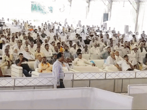 ਕਿਸਾਨ ਅਤੇ ਖੇਤੀਬਾੜੀ ਮੰਤਰੀ ਸ਼ਿਆਮ ਸਿੰਘ ਰਾਣਾ ਨੇ ਮੇਲੇ 'ਤੇ ਪਹੁੰਚੇ.