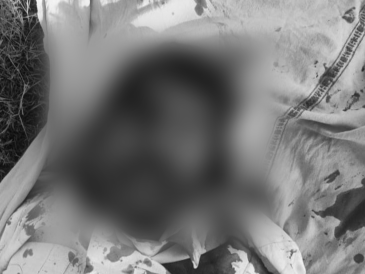 ਇਸ ਹਾਦਸੇ ਤੋਂ ਬਾਅਦ ਇਸ਼ਵਰ ਮੱਲਵਾਲ ਦਾ ਮ੍ਰਿਤਕ ਬਾਡੀ ਇਸ ਹਾਦਸੇ ਤੋਂ ਬਾਅਦ ਮੱਥਾ ਟੇਕਿਆ.