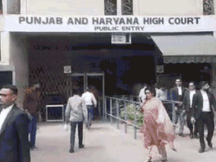 किसान नेता जगजीत सिंह डल्लेवाल को 19 मार्च को पंजाब पुलिस ने हिरासत में लिया था। - Dainik Bhaskar