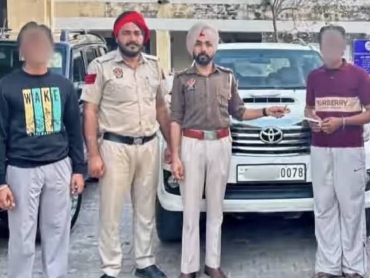 ਵਿਦਿਆਰਥੀਆਂ ਦੇ ਵਿਦਿਆਰਥੀਆਂ ਦੀ ਚਾਲੀਨ ਕੱਟ ਦਿੱਤੀ ਗਈ ਸੀ.