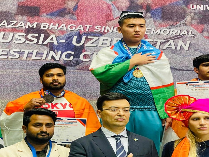 ਕਾਂਸੀ ਦਾ ਤਗਮਾ ਜੇਤੂ ਰਾਹੁਲ ਨੇ ਤਿੰਨ ਜੇਤੂਆਂ ਵਿਚ ਸ਼ਾਮਲ ਕੀਤਾ ਸੀ.