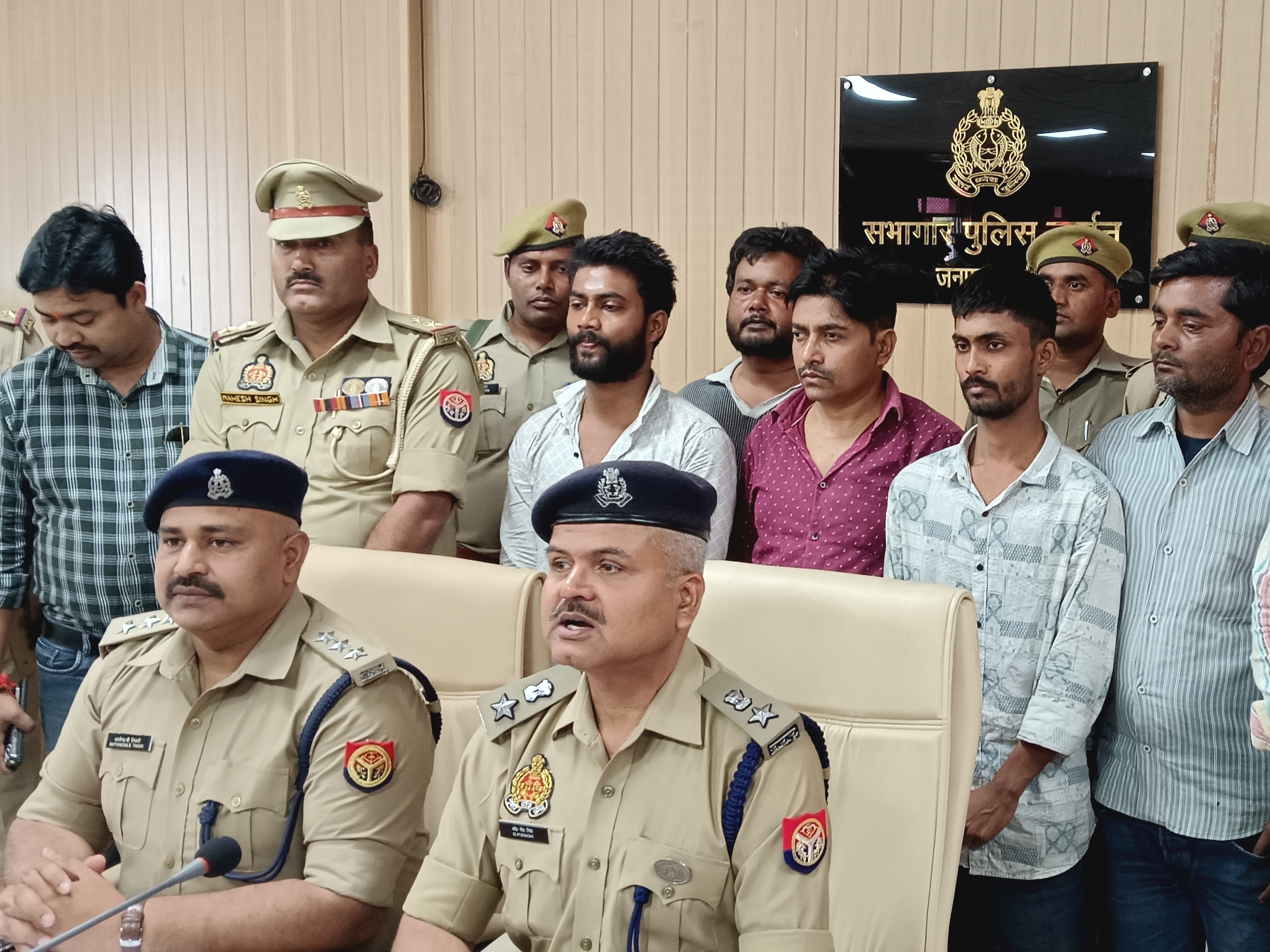 झूठी लूट की खबर देने वाले 5 आरोपी गिरफ्तार 12 पुलिस ने पांचों आरोपियों को जेल भेजा। - Dainik Bhaskar