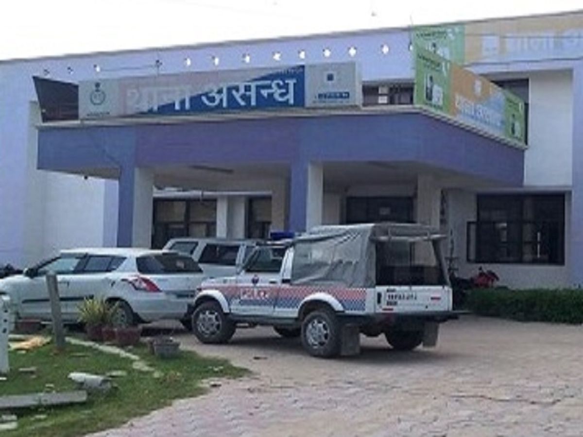 ਕਰਨਾਲ ਅਸਤਸ਼ ਥਾਣੇ ਦੀ ਫੋਟੋ.